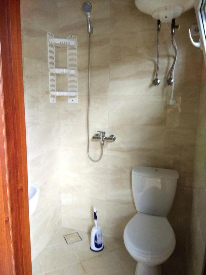 Mini Hotel Уютный Дворик Odessa Extérieur photo